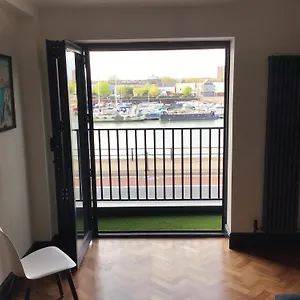  Apartment Duplex Harbourside Centre